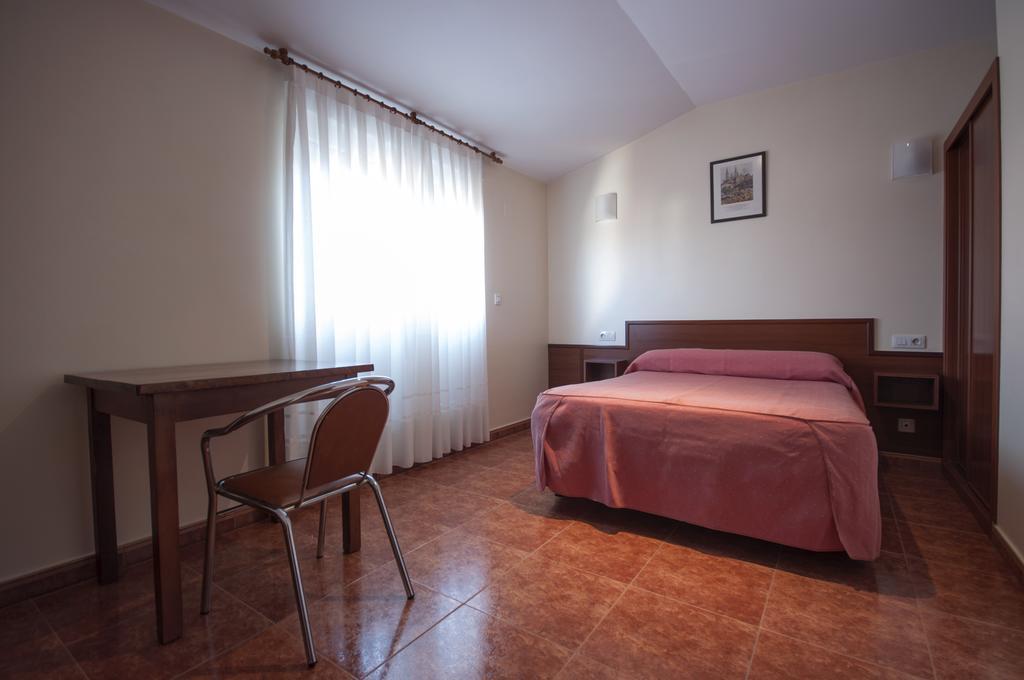 U-Hotel Dario ルーゴ 部屋 写真