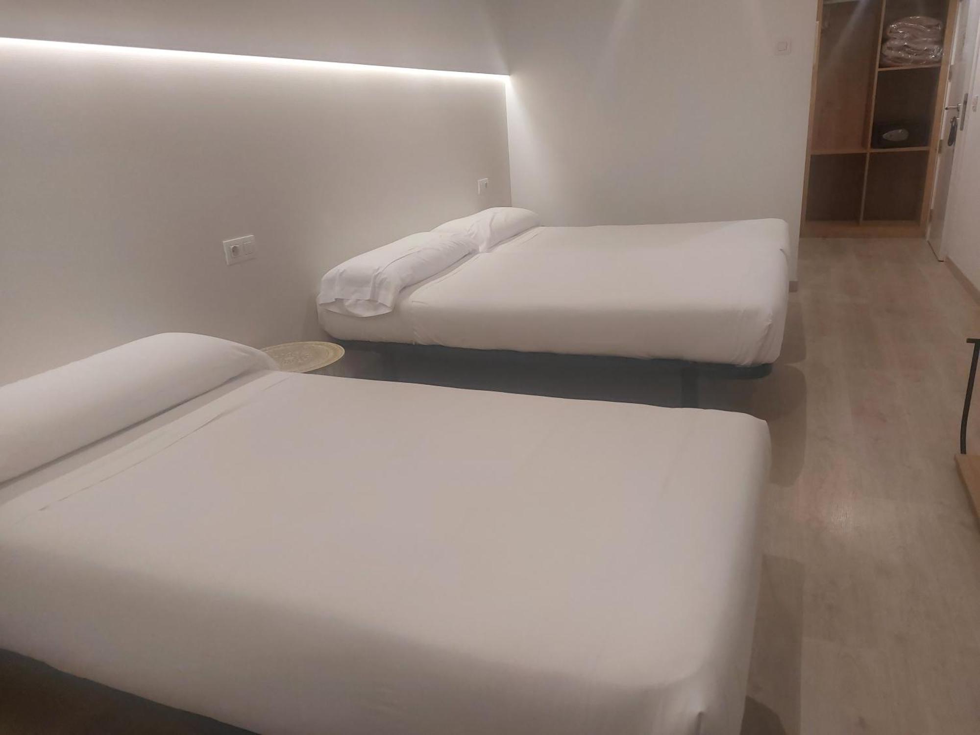 U-Hotel Dario ルーゴ エクステリア 写真